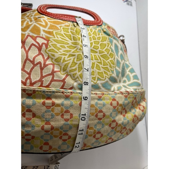 Fossil Floral Patterned Handbag with Red Accents - Picture 6 of 10